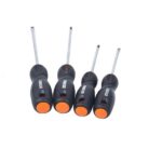 4pcs-screwdriver-set-sl-5x100mm-sl-6x150mm-ph-1x100mm-ph-2x150mm-finder-193030_02.jpg