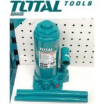 6ton-hydraulic-bottle-jack-with-safety-valve-total-tht109062_01.jpg