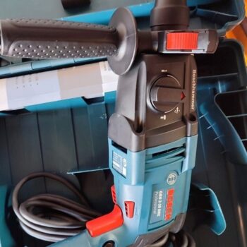 Bosch GBH 2-20 DRE Rotary Hammer Drill - 600W, pistol-grip